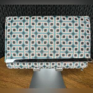 W013. Safe Keeper Card Wallet Multi Square Design with Black Interior